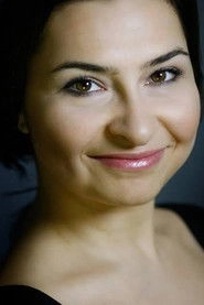 Ảnh diễn viên Ayça Işıldar