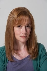 Ảnh diễn viên Emma Fielding